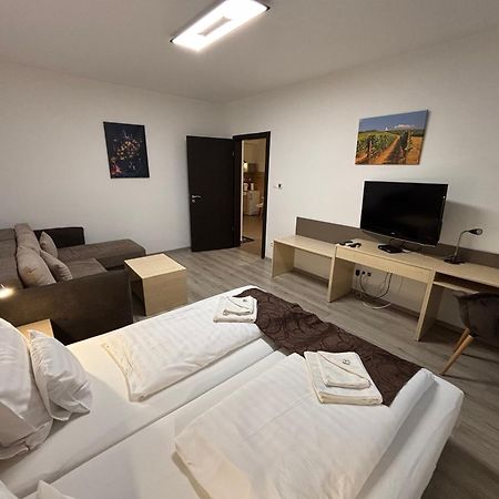 Pizza Tabor Apartman ミシュコルツ エクステリア 写真
